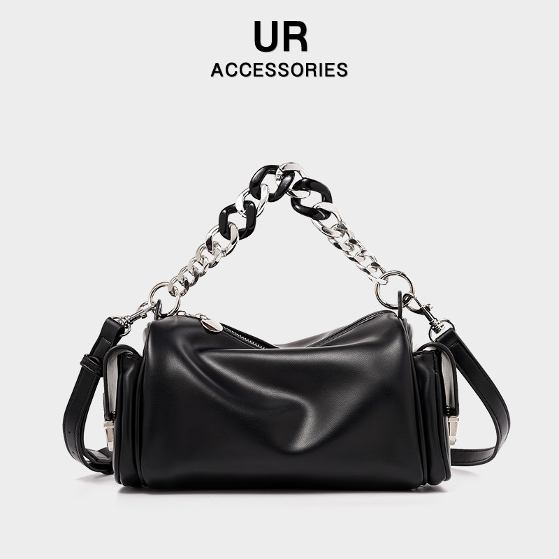 2025 New Women's Soft Leather Crossbody Premium Chain Pillow Motorcycle Boston Large Capacity Bag fashion Designer