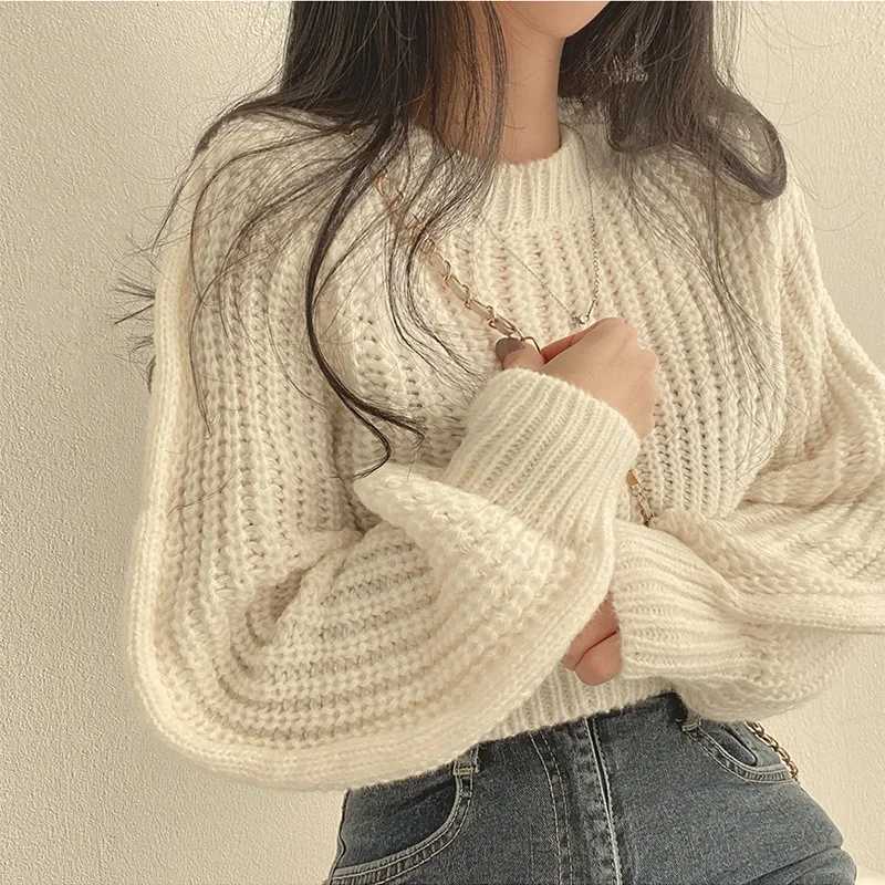 Autumn Winter New Niche Versatile Round Neck Sweater Womens Loose Fit Casual WaistFitted Petite Cropped Knit Top Trendy Z250905