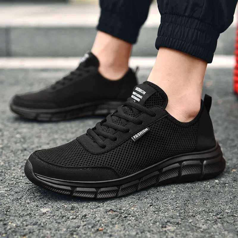 Mens Sneakers Men Sport Running Shoes Male Size 3948 Running 2024 Summer Shock Absorption Stable Slip Sneakers Mens Shoes Z250905