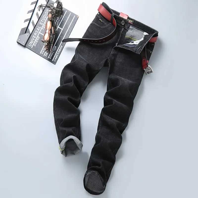 Autumn Brand Jeans New Mens Elastic Cotton Stretch Jeans Pants Loose Fit Denim Trousers Mens Brand Fashion Big Size 35 38 40 W250905