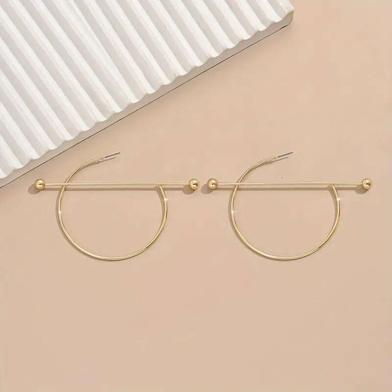 Niche Gothic Punk Style Simple Line Round Threaded Personality Earrings for Women