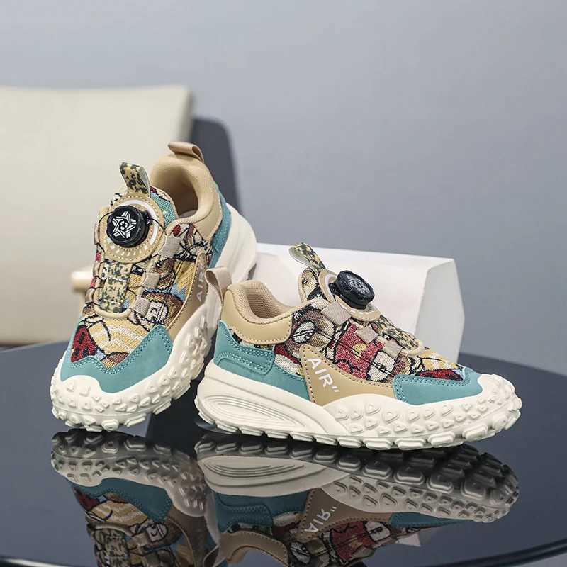 New Canvas NonSlip Sports Shoes Students Breathable Shock Absorbent Boys Shoes Springback Rotary Button Running Shoes Z250905