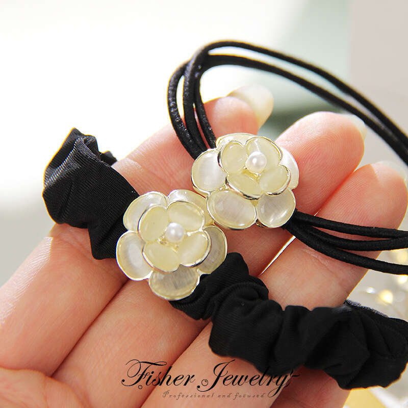 DHcollections 2025 Cat Eye Retro Camellia Alloy Hair Tie, Girls' Hair Rope for Ponytails/Buns, Cat Eye-White Tea Lady/Cat Eye-Three-Layer Rubber 