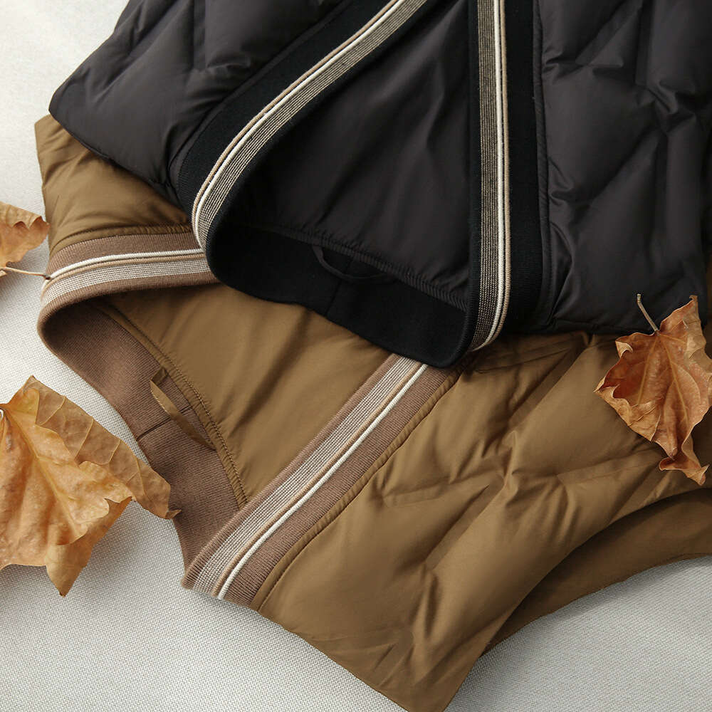 High-End White Melad Style Brown V-Neck Outerwear Inner Wear Duck Down Vest Jacket B5