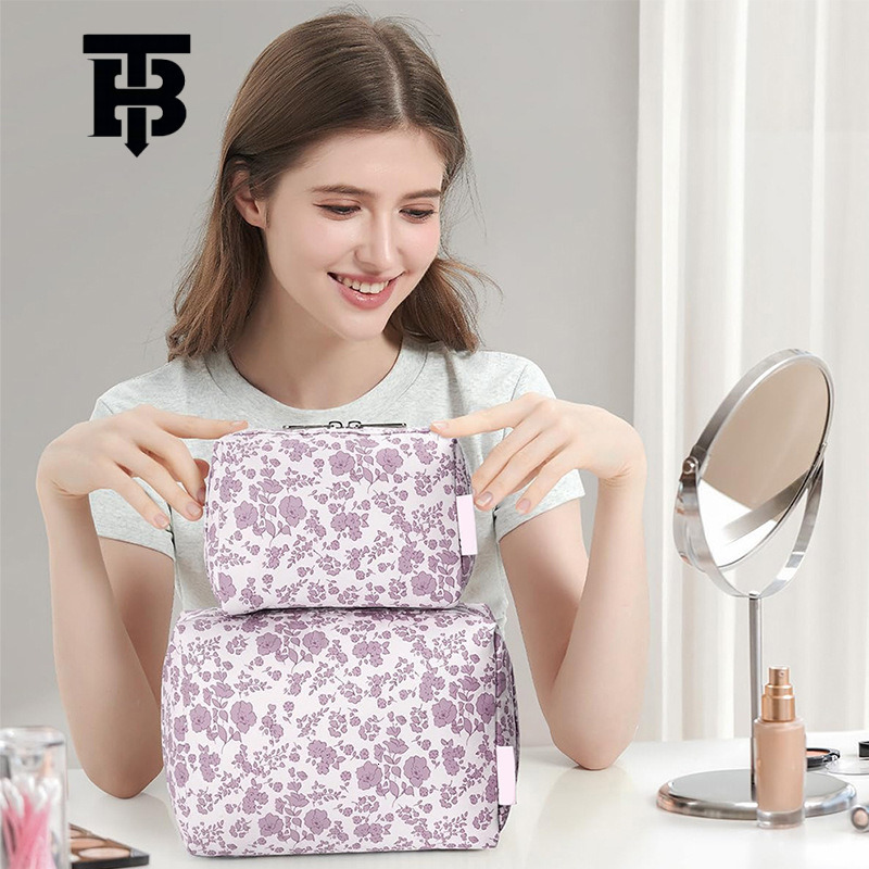 TB BHULAMTE Designer Bag Lightweight Makeup Luxury Bag Bag Factory Direct Large Capacity Portable Cosmetic Organizer High Aesthetic Dual Size Travel B