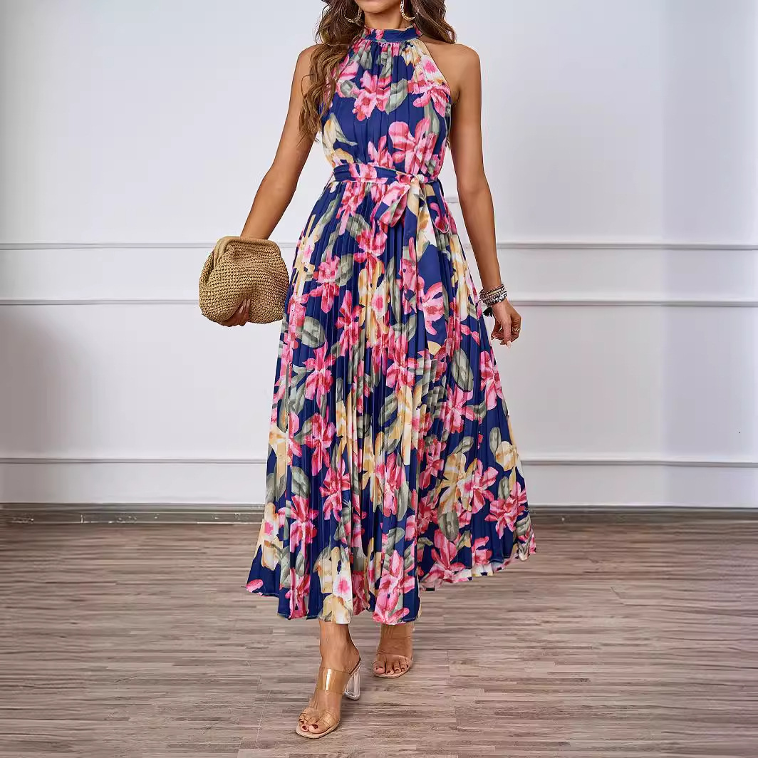 Summer New Elegant Halter Neck WaistCinching Flared Printed Dress for Women
