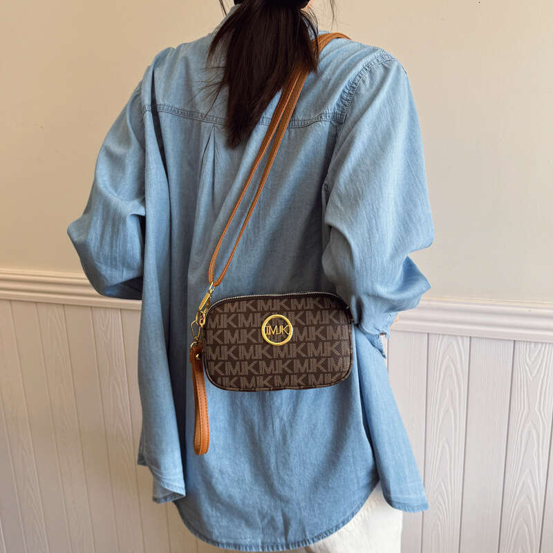 Designer Bag Small Square Bag 2025 New Pattern Printed Lightweight Multi-layer Phone Bag Purse Shoulder Crossbody Bag for Women