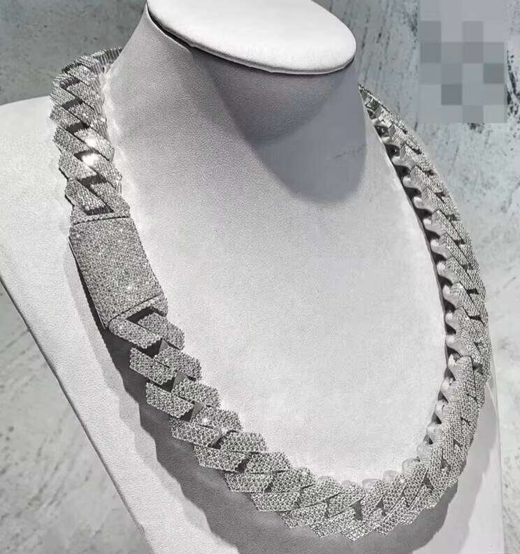 Iced Out Moissanite Cuban Hip-Hop Chain