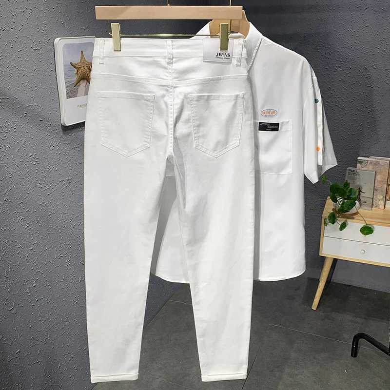 2024 Spring and Autumn New Mens Street Casual Fashion Jeans Straight Stretch Slim Fit Casual Denim Trousers Male Black White W250905