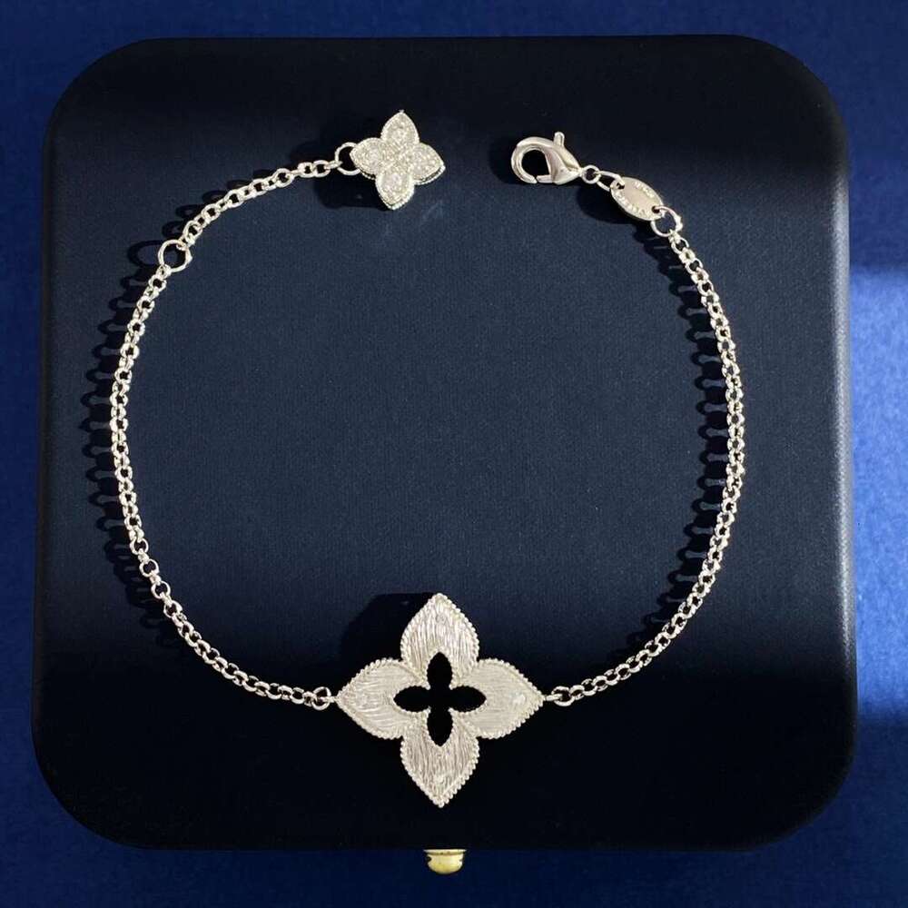 RC Dia-Shaped Four-Leaf Inlaid with Small White Dias Brushed Metal Hollow Filigree Carved Single Flower Bracelet