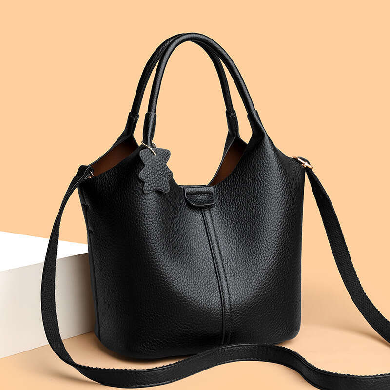 2025 French Style Handbag High-end Genuine Women's Small New Versatile Tote Soft Leather Fashionable Crossbody Bag
