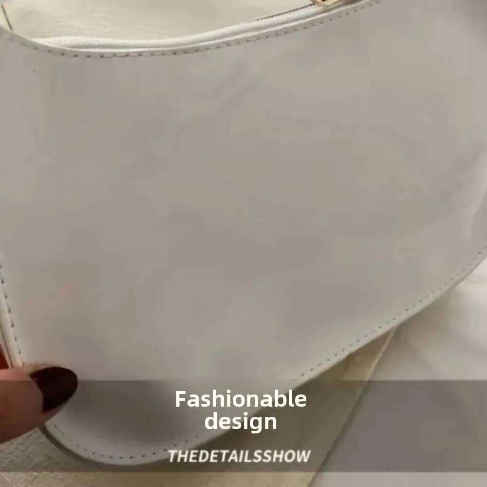 2025 Wens Patented Leather Versatile Fi Shoder Casual Cmuting Bag Girl Brand Designer Zipper Small Handbag Y241026