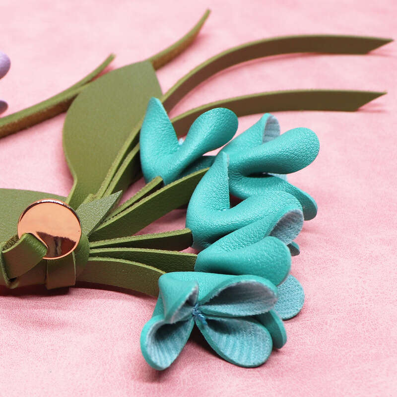 DHEssentials 2025 Spring PU Flower Keychain, Golden Osmanthus Design, 8 Colors, Elegant Ladies' Bag Pendant