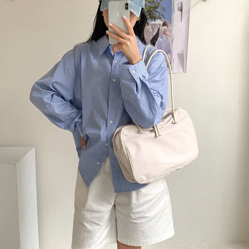 Korean and Japanese Style Large Capacity Women's New Design Niche Nylon Shoulder Summer Commuting Casual Underarm Bag
