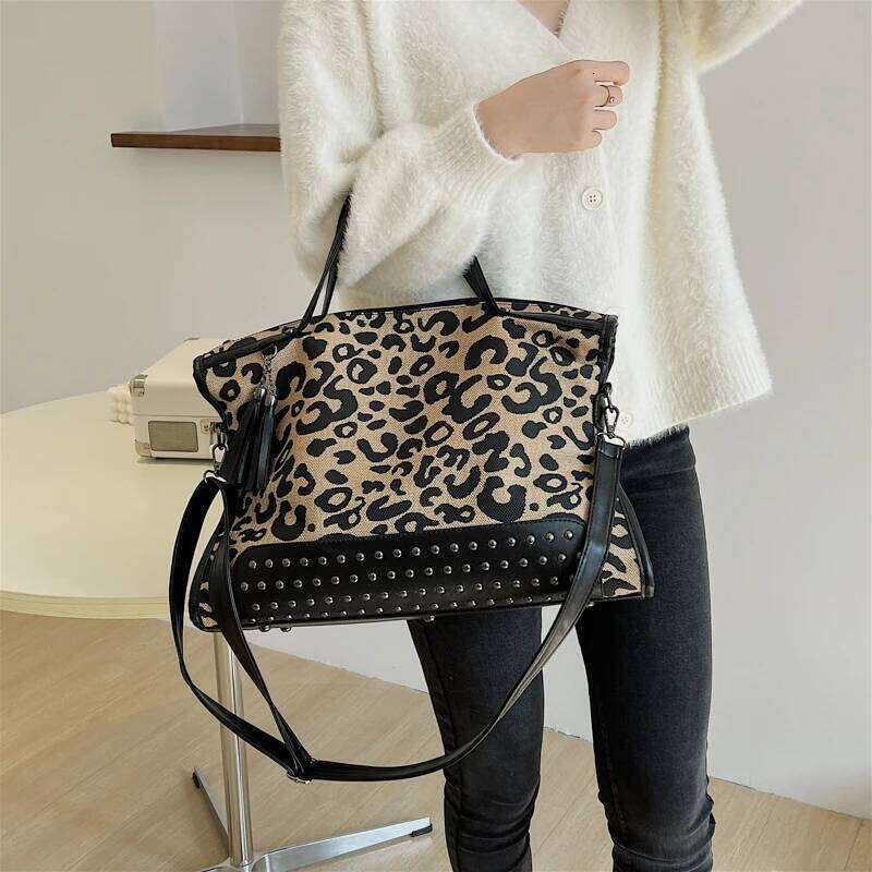 Designer Rivet Large Handbag Quality Leather Shoulder For Women Totes Purse Casual Big Bag Female Crossbody Bags Sac