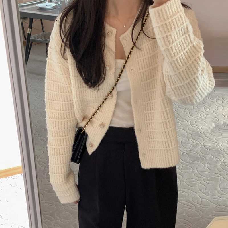 Fashion Long Sleeve Knitted Cardigan Jacket for Women Spring Autumn Elegant Korean O Neck Casual Sweater Loose Retro Short Coats Z250905