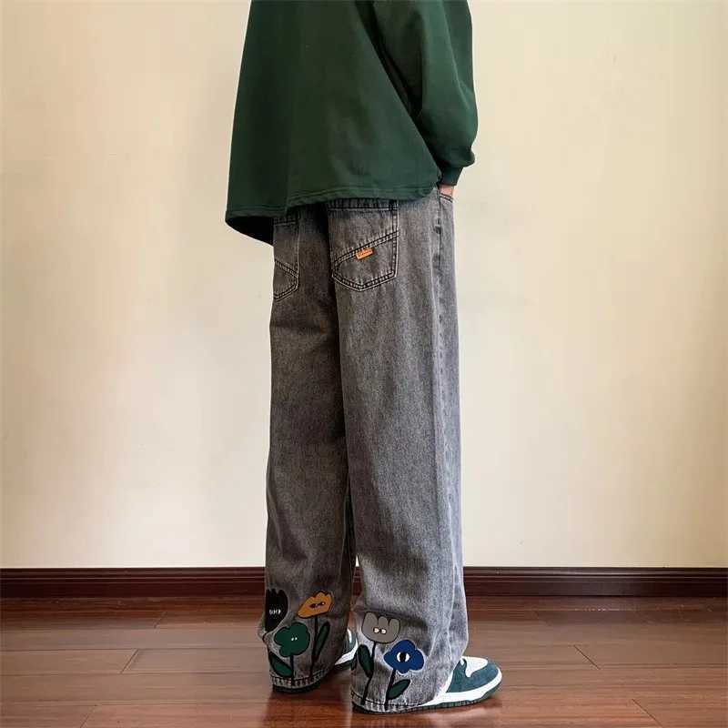 New Flower Printed Jeans2025 Vintage Straight Trousers Streetwear American Casual Denim Wideleg Pants Jeans Masculina W250905