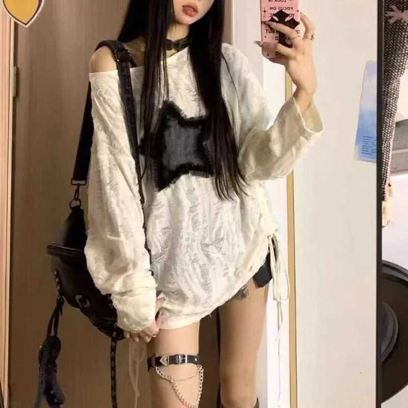 Y2K Hole Star Print TShirt Women Fashion Streetwear Off Shoulder Tops Summer Oversized Kpop Long Sleeve Loose Tees Ladies New Z250905