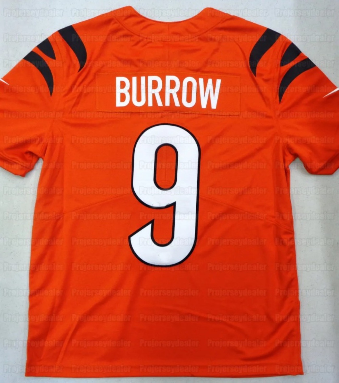 Custom Football Jerseys Joe 9 Burrow JaMarr Chase Brown Germaine Pratt Geno Stone Tee Higgins Evan McPherson Sam Hubbard jersey for fans