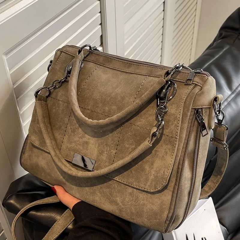 Fashion Japanese New Tote Bag for Women Highcapacity Y2k Aesthetic Trendy Shoulder Handbags All Match Frosted Messenger Bags Z250903