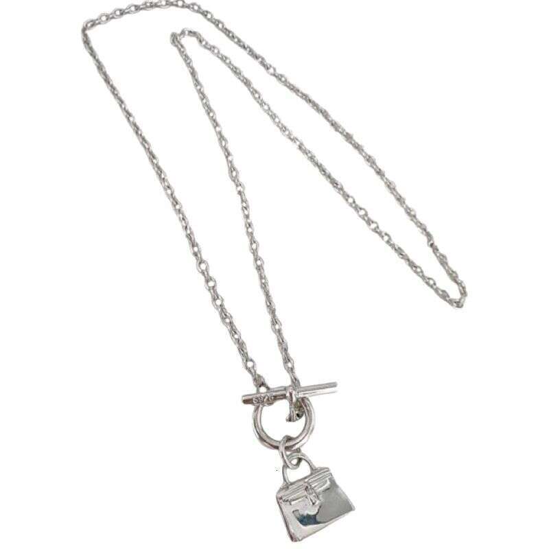 DHpet New Spring 2025: Women's Small - batch, Stylish Geometric OT - Clasp Collarbone Chain