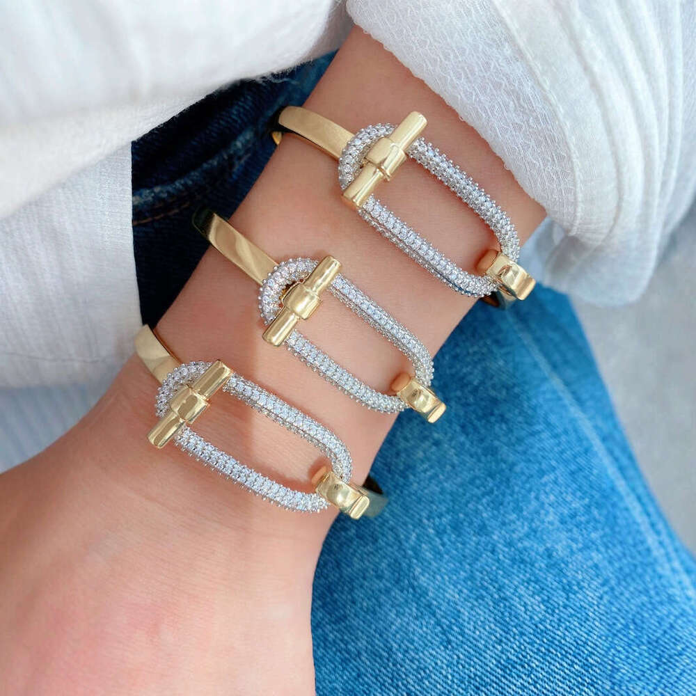 New Horizontal Bar OT Series Pig Nose Light Copper Inlaid Zircon Bracelet Ring for Women