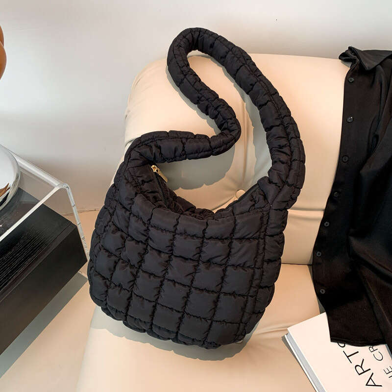 Bubble Cloud Pleated Large Capacity New Korean Style Casual Versatile Underarm Checkered Embroidered Crossbody Bag