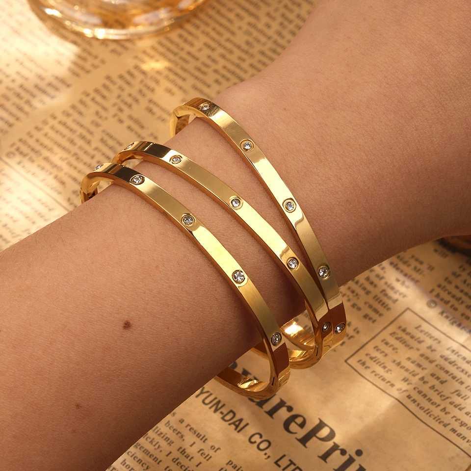 luxury Yupsk Sliver Gold Color Stainl Steel Bangle Bracelet Inlaid Round Zircon Minimalist Birtay Jewelry Accories Gift S250905