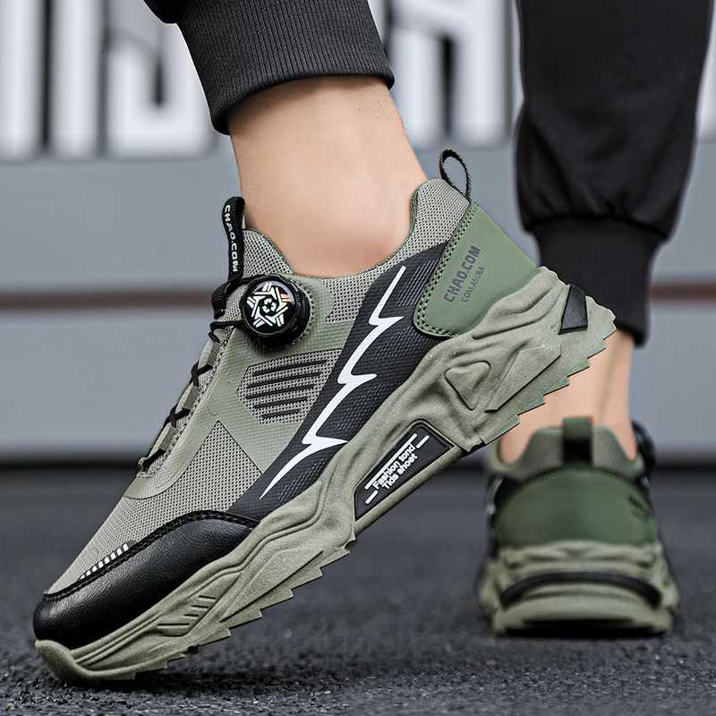 Mens Korean Breathable Casual Sports Shoes Four Season New Soft Soled Rotating Shoelaces Outdoor Running Shoes Student Sneakers Z250905