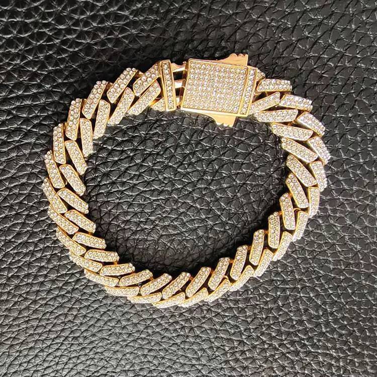 Waterproof 12mm 316l Stainless Steel Moissanite Mens Jewelry Necklace Cuban Link Prong Chain