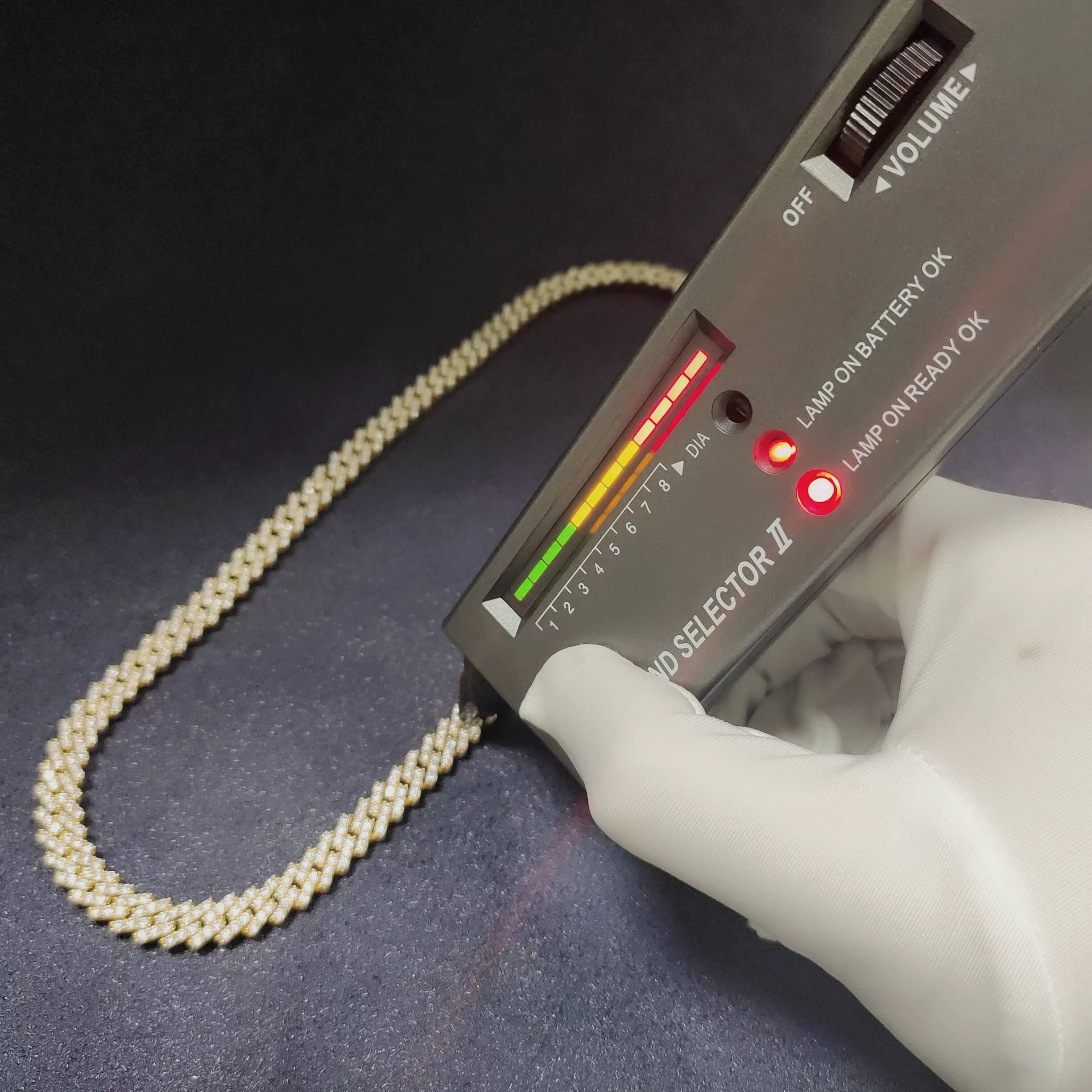 Stylish Hiphop 925 Sterling Silver Hand Prong Setting Iced Out Melee Moissanite Diamond Cuban Link Chain