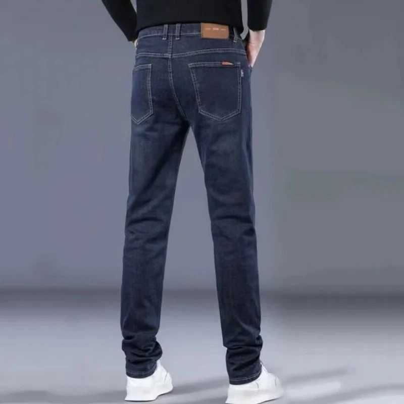 Mens Classic Narrow Leg Hot Sale Denim Pants High Quality Brand Slim Fit Trousers Trend Holiday Straight Leg Bluegray Jeans W250905