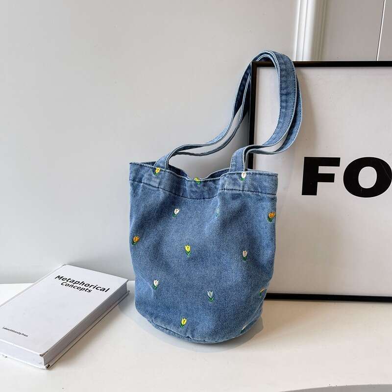 Summer Canvas Embroidered Handbag Denim Niche Design Fashion Large Capacity Shoulder Commuter Bag