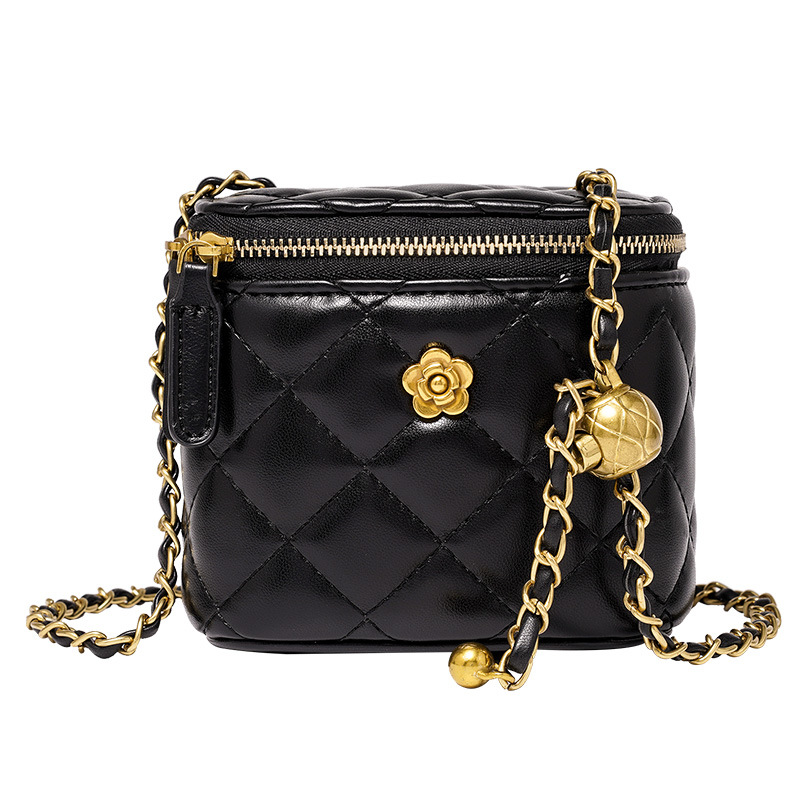 2025 New Mini Quilted Texture Chain Single Shoulder Crossbody Camellia Small Box Bag