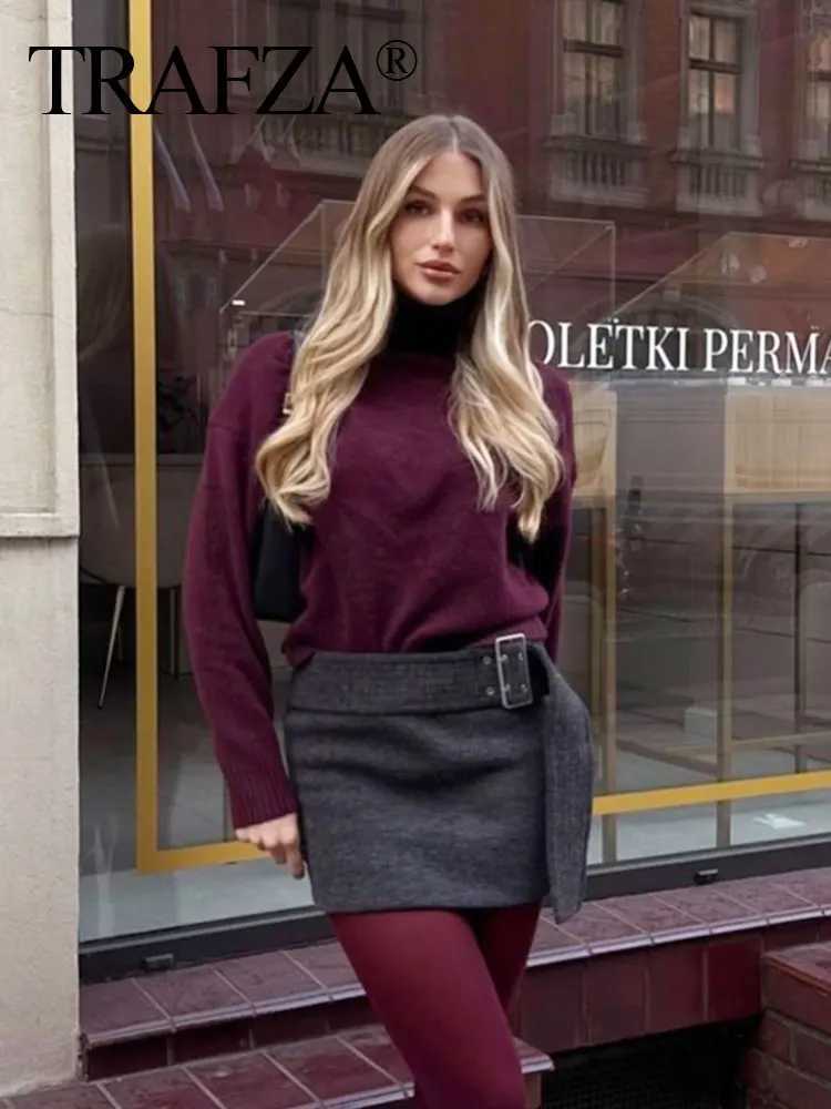 TRAFZA Women Vintage Burgundy Turtleneck Sweater Casual Long Sleeve Knitted Pullover Autumn Winter Women Solid Warm Knitwear Z250905