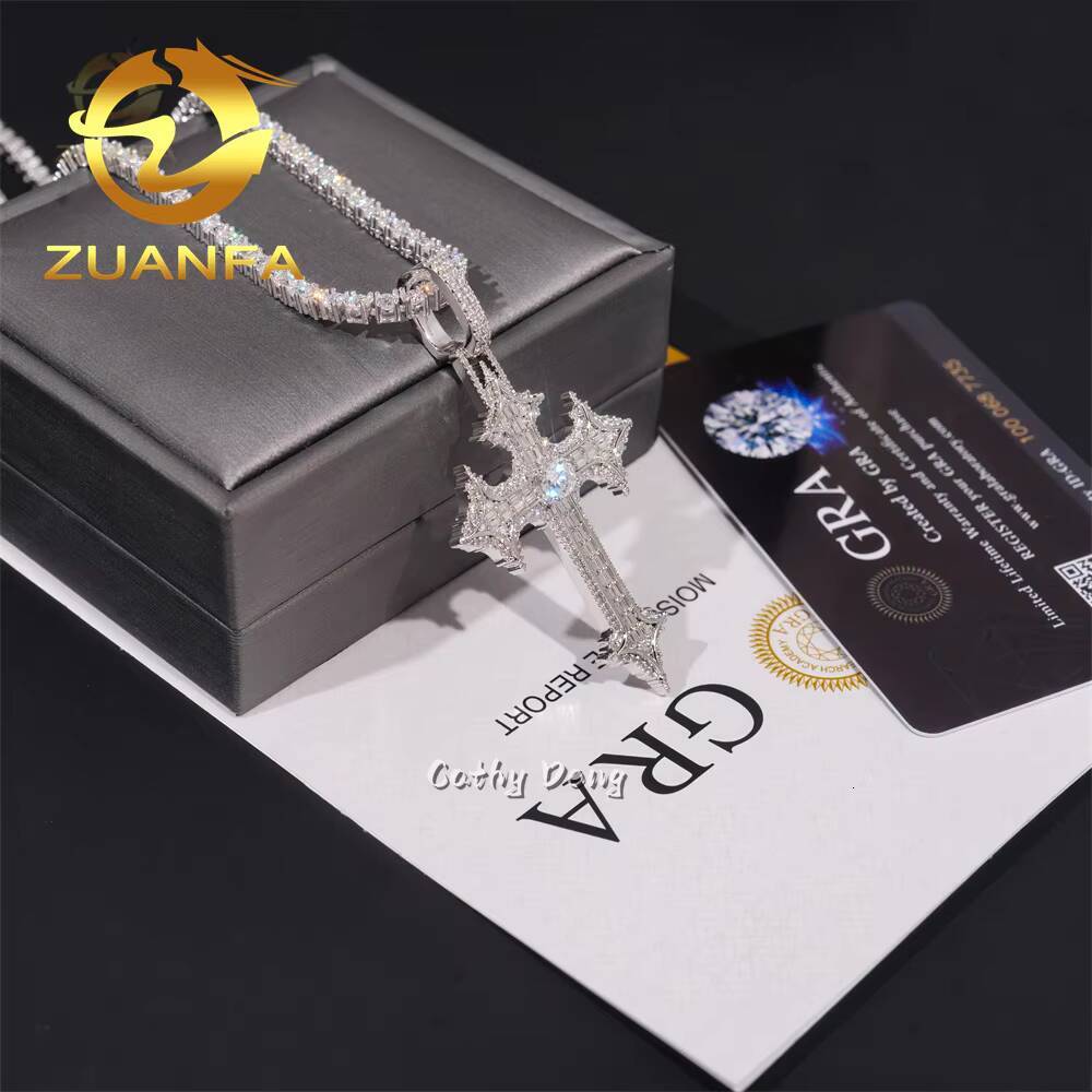 Luxury VVS Moissanite Diamond Iced Out Pendant Cross Pendant Silver 925 Hip HopJewelry Moissanite Custom Cross Pendant