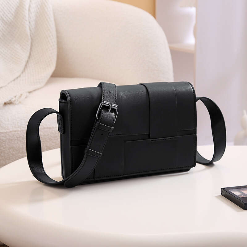 New Niche Design Fashion Woven Crossbody High-End Small Square Versatile Simple Trendy Shoulder Bag for Women