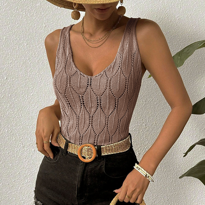 Designer Clothing Women's Knitted Sweater with Leaf Pattern Sleeveless Vest