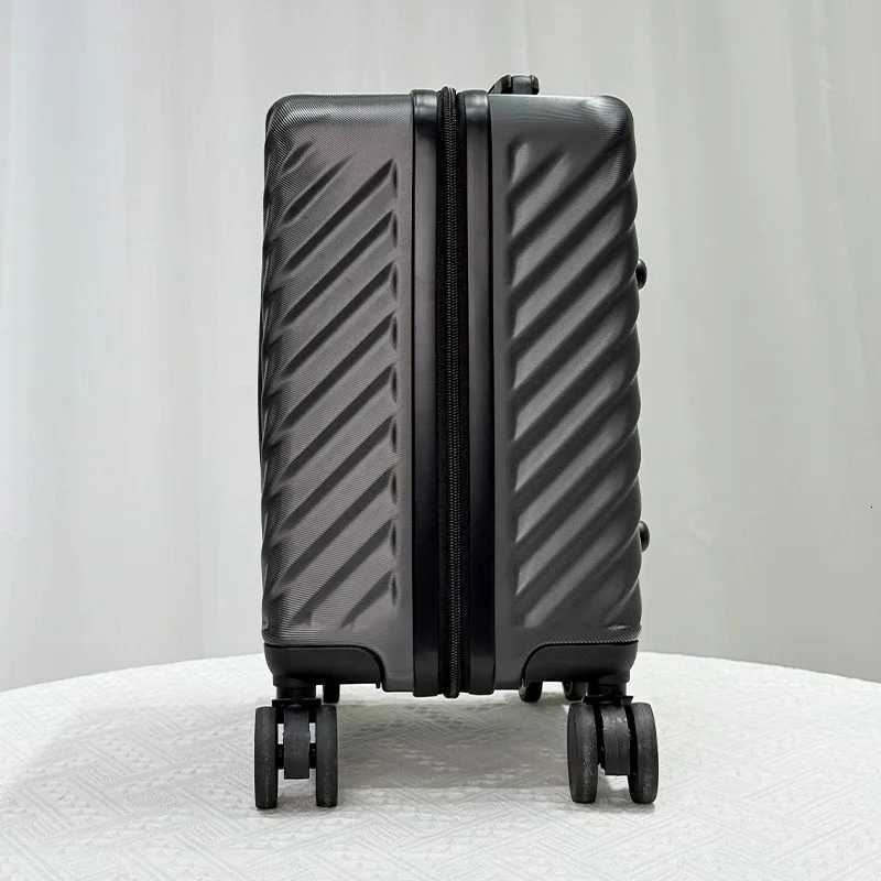 14Inch Luggage Small Carrying Case with Handle Combination Lock Light Tone Universal Wheel Travel Trolley Case Z250905