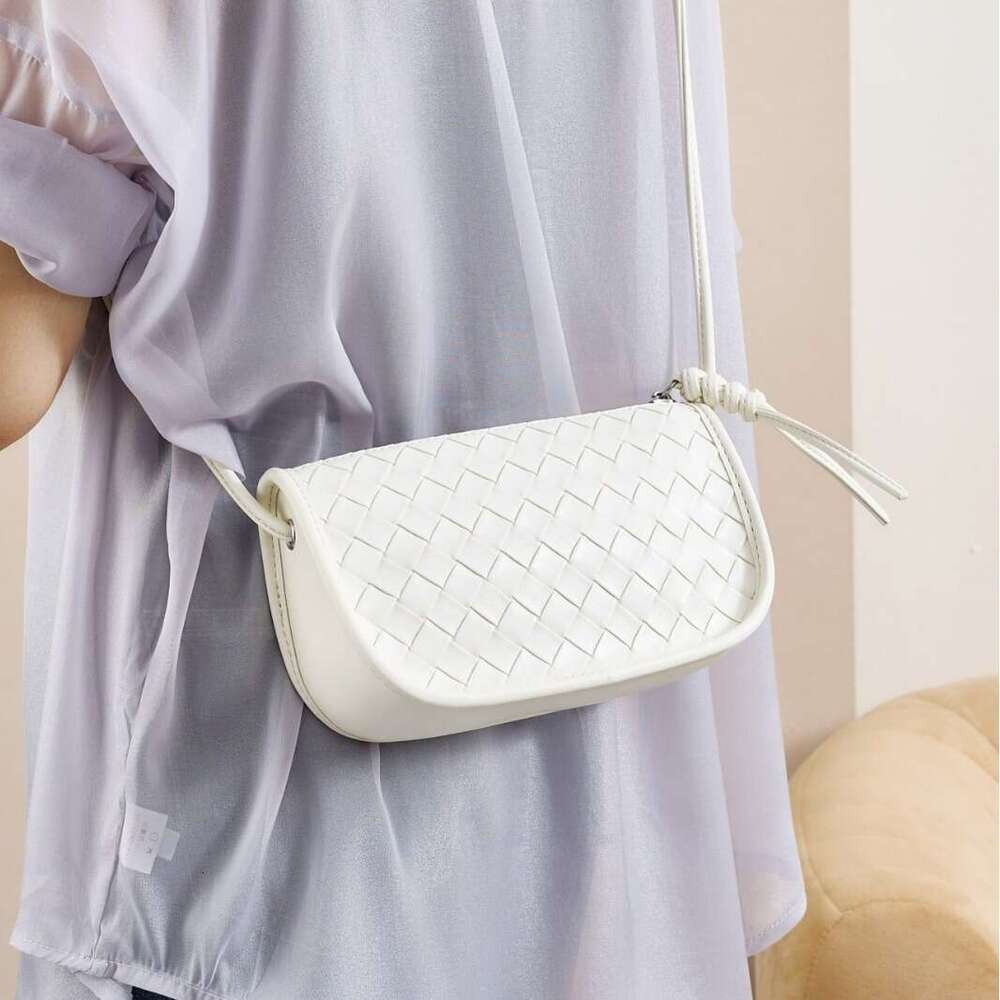 2024 Summer New Genuine Leather Handheld Square Fashion Woven Double Zipper Single Shoulder Crossbody Small Casual Women's Bag
