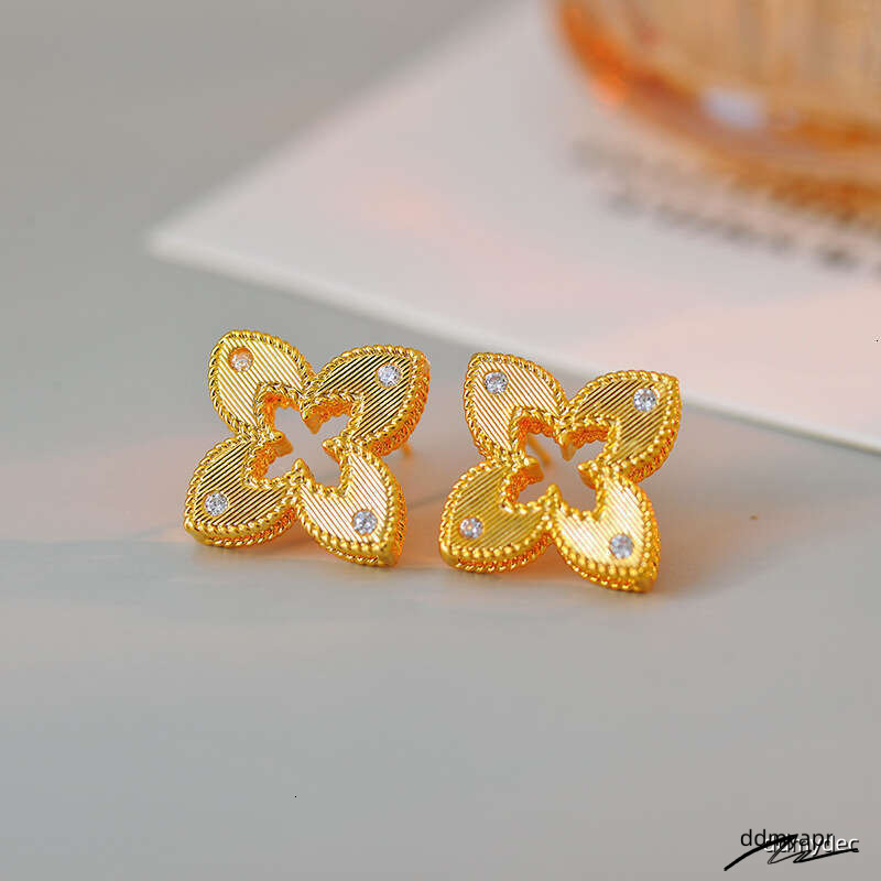 Lucky Clover Necklace Bracelet Earrings Gold Plated Chain ddmydec Jewelry Set For Women Lightweight Elegant Gift 3Pcs ddmydec