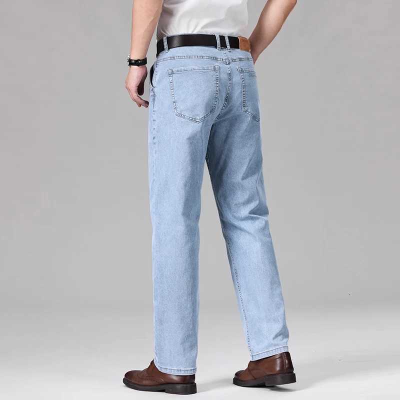 2025 Thin for Summer Mens Luxury Classic Style Men Jeans 95 Cotton Loose Straight Business Stretch Denim Male Trousers W250905