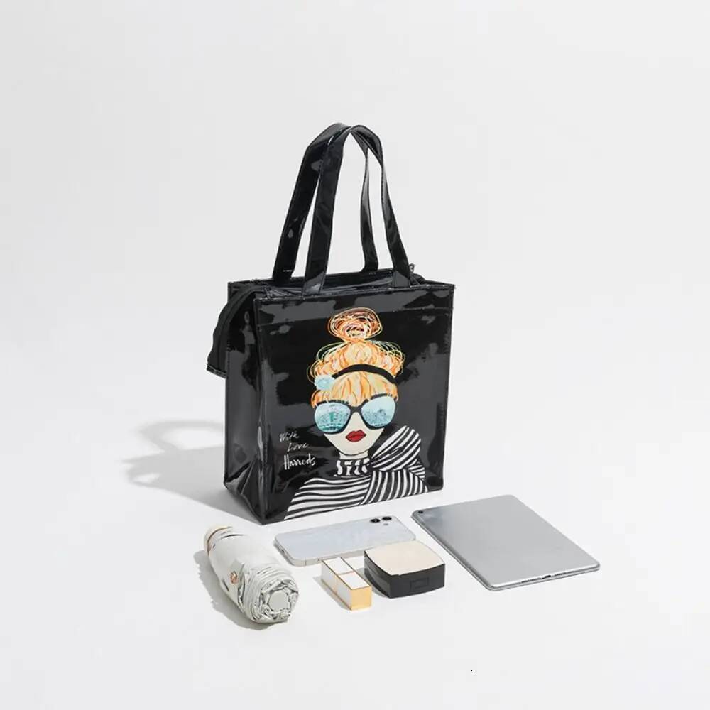 Fashion PVC Shopping Purses Reusable Large Capacity Women's Tote Shopper Bag Waterproof Eco Friendly Beach Handbag high-quality