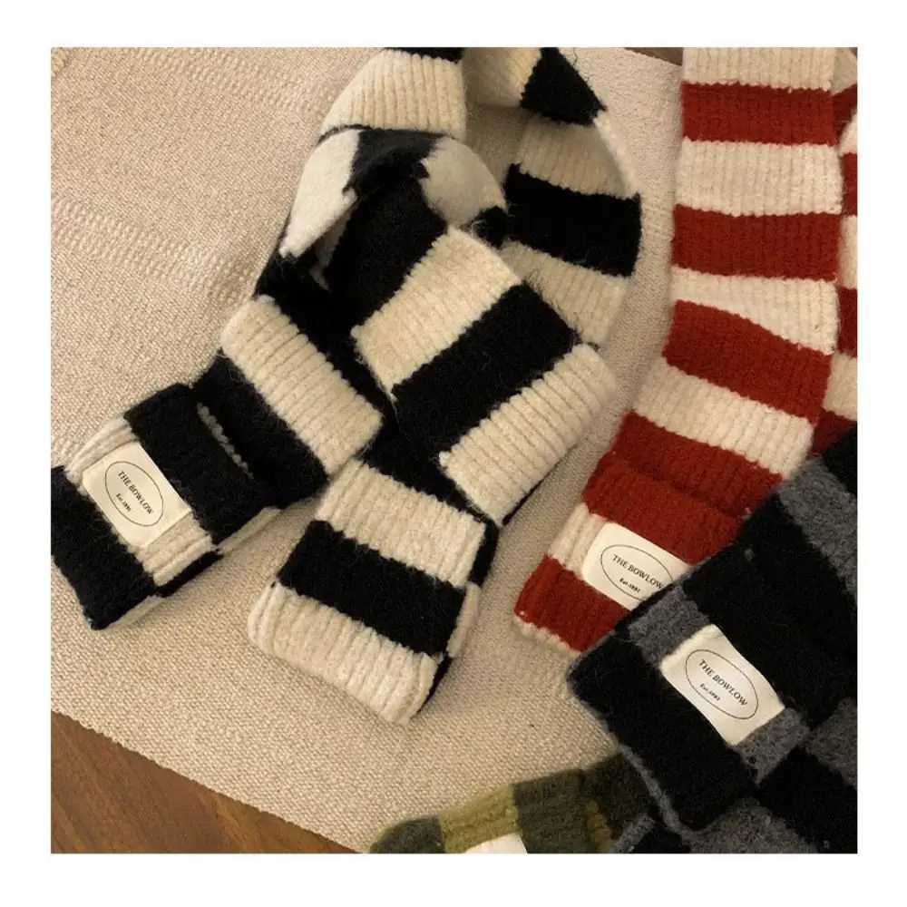 Retro Warm Winter Scarf Striped Soft Long Scarves Thickened Black White Shl Wr WomenXJ250905