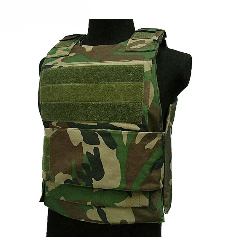Tactical Vest Armored Bulletproof Vest Outdoor CS Game Paintball Shooting Air Gun Tactical Body Armor Hunting Equipment 250905