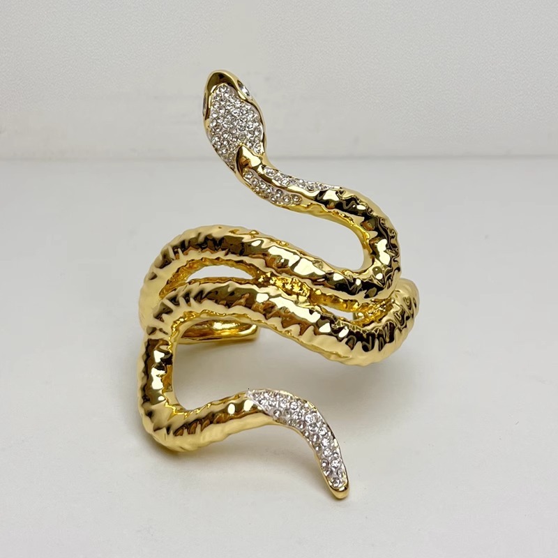Exaggerated Heavy Craft Wrinkle Multi-layer Wrapped Dynamic Snake-shaped Dia-studded Bracelet Fashionable High-end Open Bangle