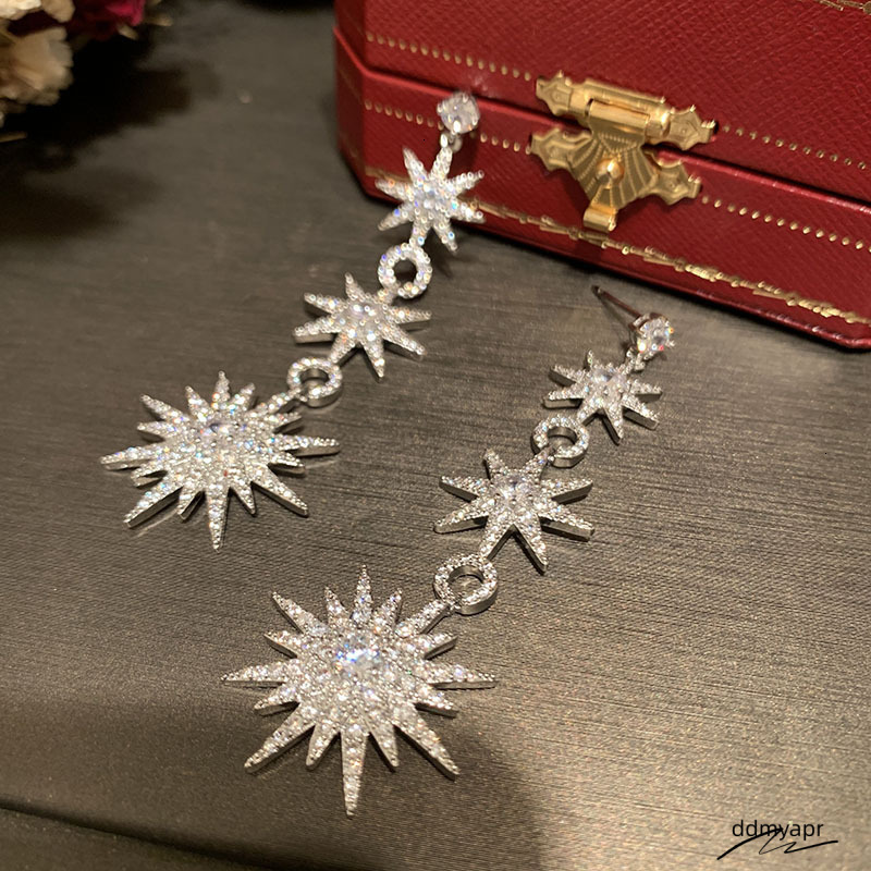 Suower Eight Star Sweet S Sier Needle Ultra Immortal Elegant Temperament Internet Red Tassel ddmyday Long Flower Earrings 250710 ddmyday ddmyday