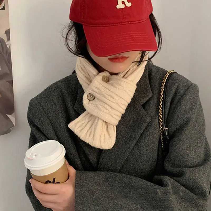 Korean Women Cross Scarf Solid Color Kintted Woolen Scarves Fashion Girl Short Neckerchief Winter Windproof Warm Neck Collar XJ250905