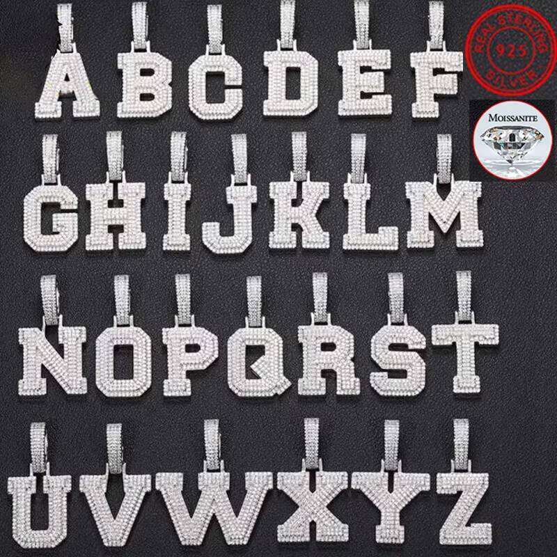 Distinctive Gold-Plated Moissanite Pendant for Men - Sterling Sier Chain Iced Out Design Unique Hip Hop Jewelry