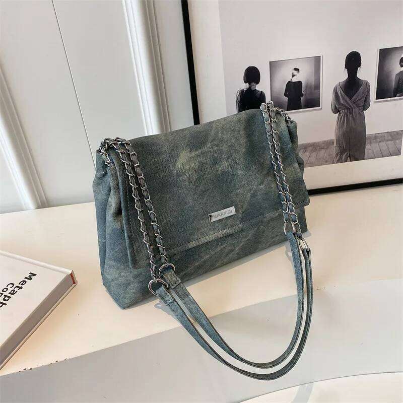 Commuting Women's Large Capacity 2025 New Fashionable Niche Texture Chain Shoulder Crossbody Tote Bag